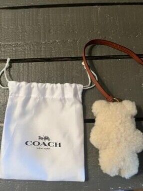 Coach Adorable Bear Puffy Bag Charm in Shearling CDD52 🐻